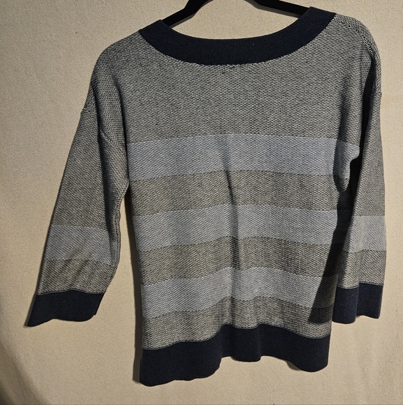 Kinross Women's Black and Gray Striped Sweater - Picture 2 of 8